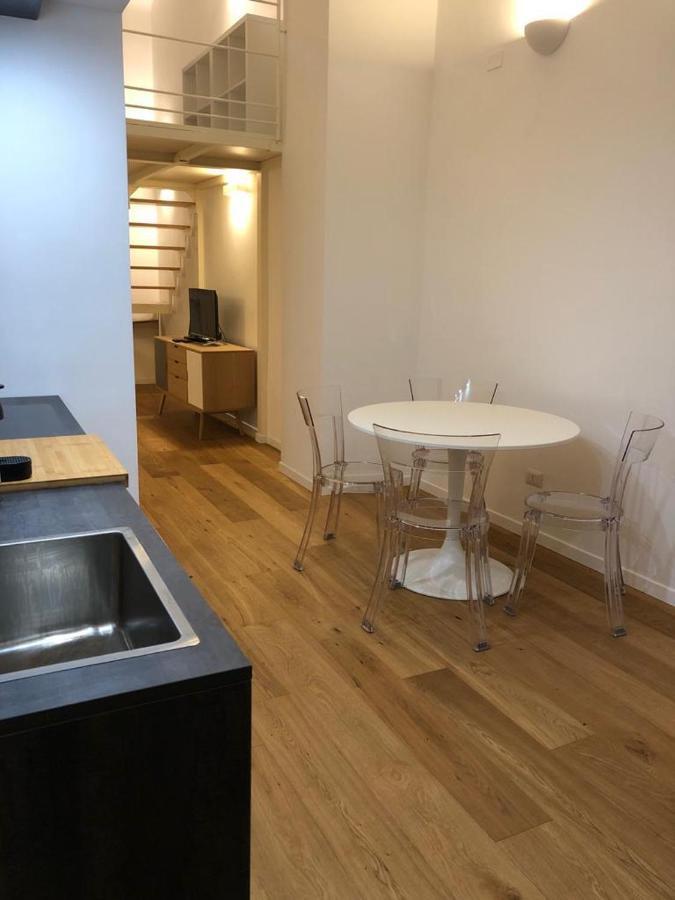 Savoia 19 Lägenhet Milano Exteriör bild