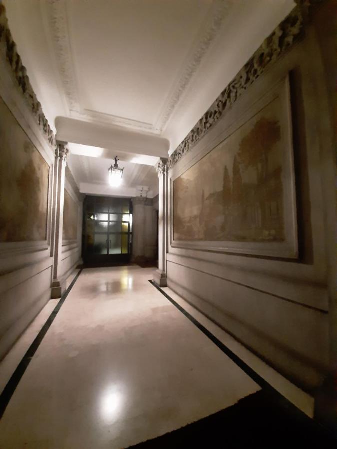 Savoia 19 Lägenhet Milano Exteriör bild